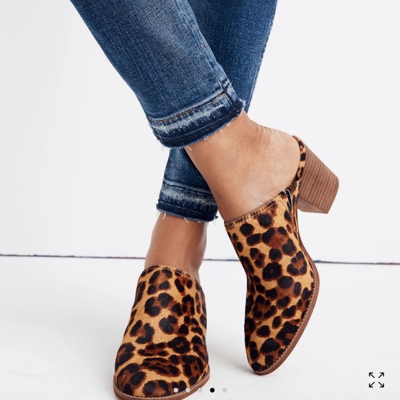 Madewell 9” High Rise  Skinny Jeans in York Wash: Rip and Repair Edition NWT - Picture 4 of 13